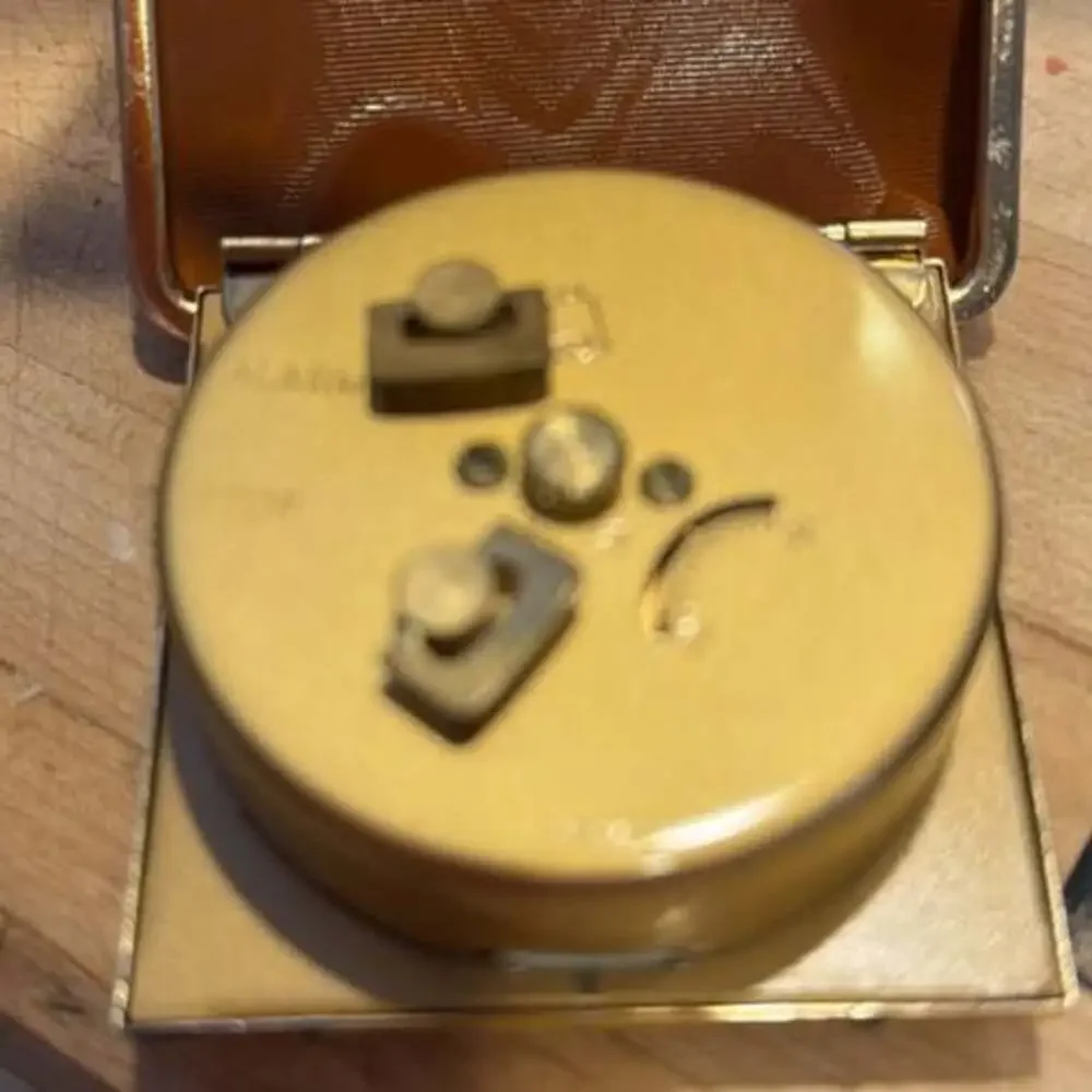 Vintage Linden Travel Alarm Clock Brown Clamshell Wind Up‎ Japan